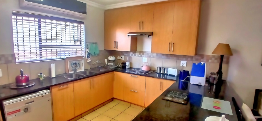 1 Bedroom Property for Sale in Langenhovenpark Free State